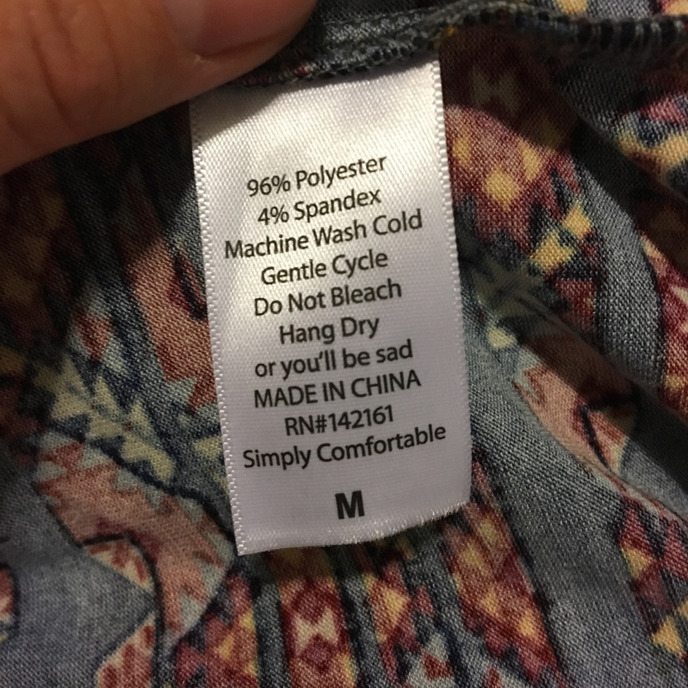 NEW LuLaRoe Aztec Randy Raglan Tee - Picture 2 of 4